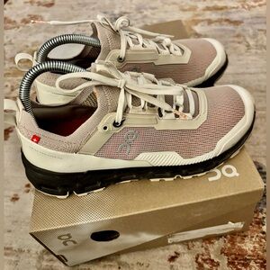 On CloudUltra 2 Sand/Black Women’s Athletic Shoes